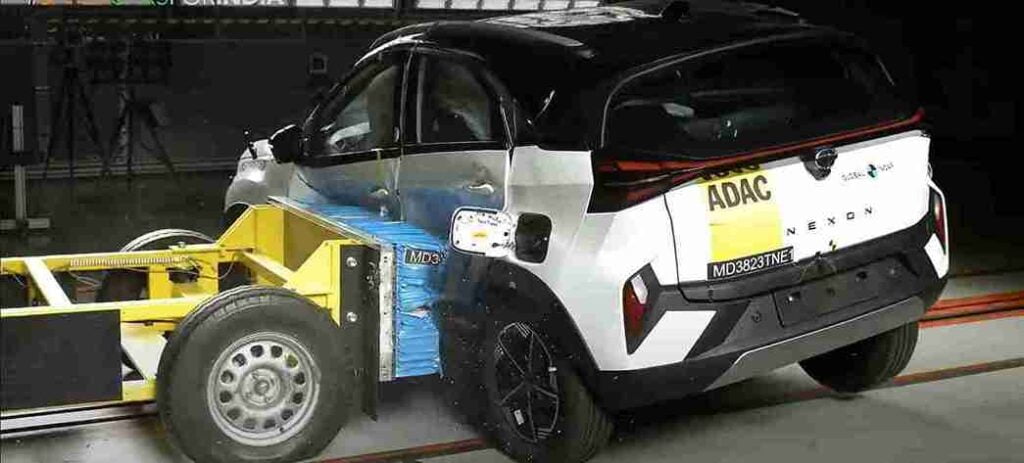 2024 Tata Nexon Crash Test Safety Rating: जाने क्यों एक बार फिर टाटा को मिली 5 स्टार रेटिंग!